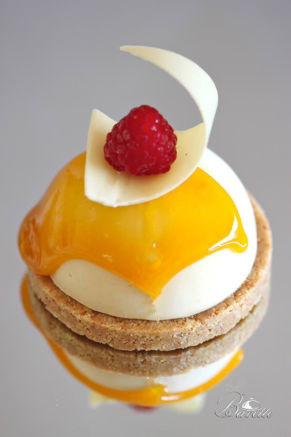 Bavaroise de mango y yogur con chocolate